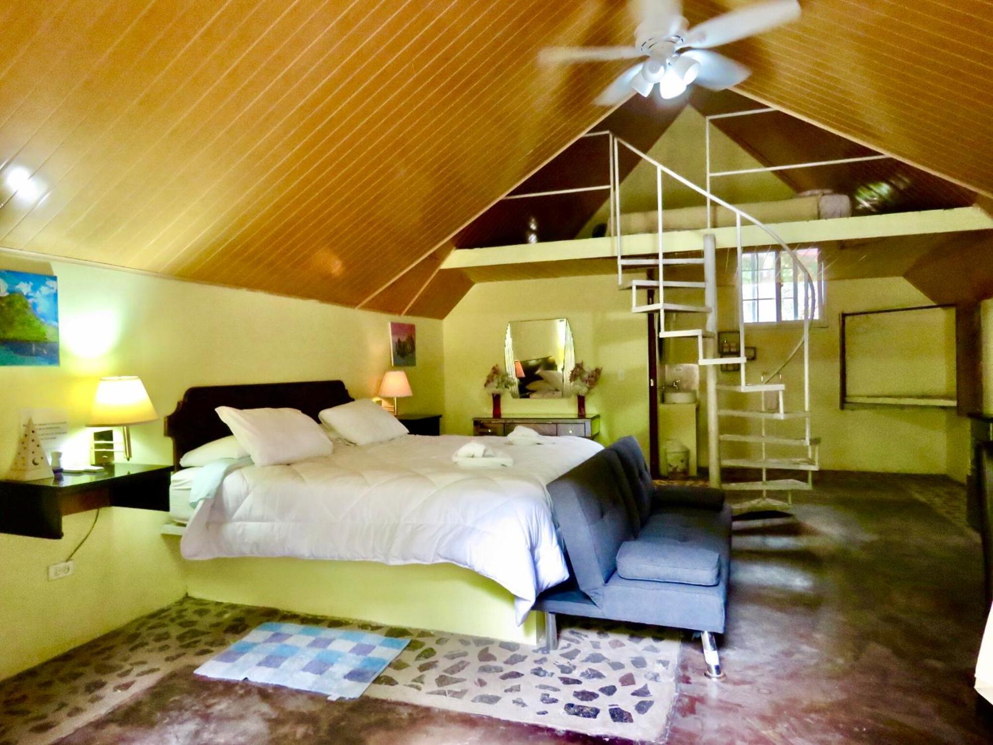 Hotel Refugio Cariguana *